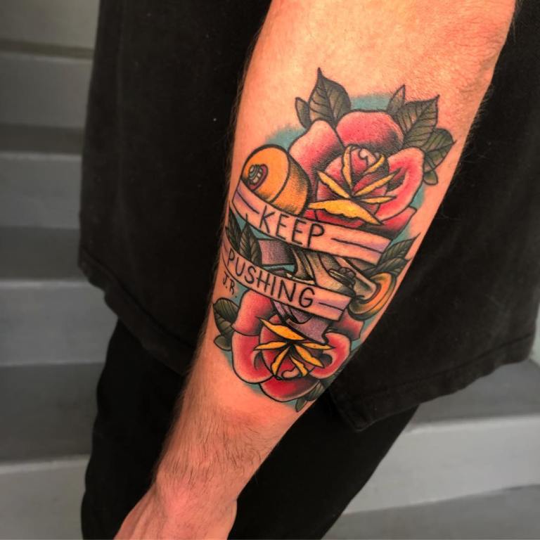татуировки цветы на руке