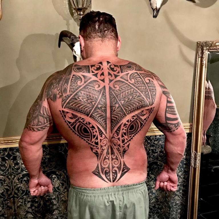татуировки на спину