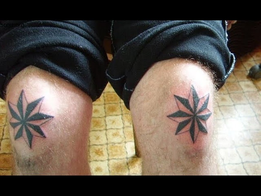 Значение татуировок на зоне звезды. Татуировка звезды на коленях. Искусство татуировки за колючей проволокой