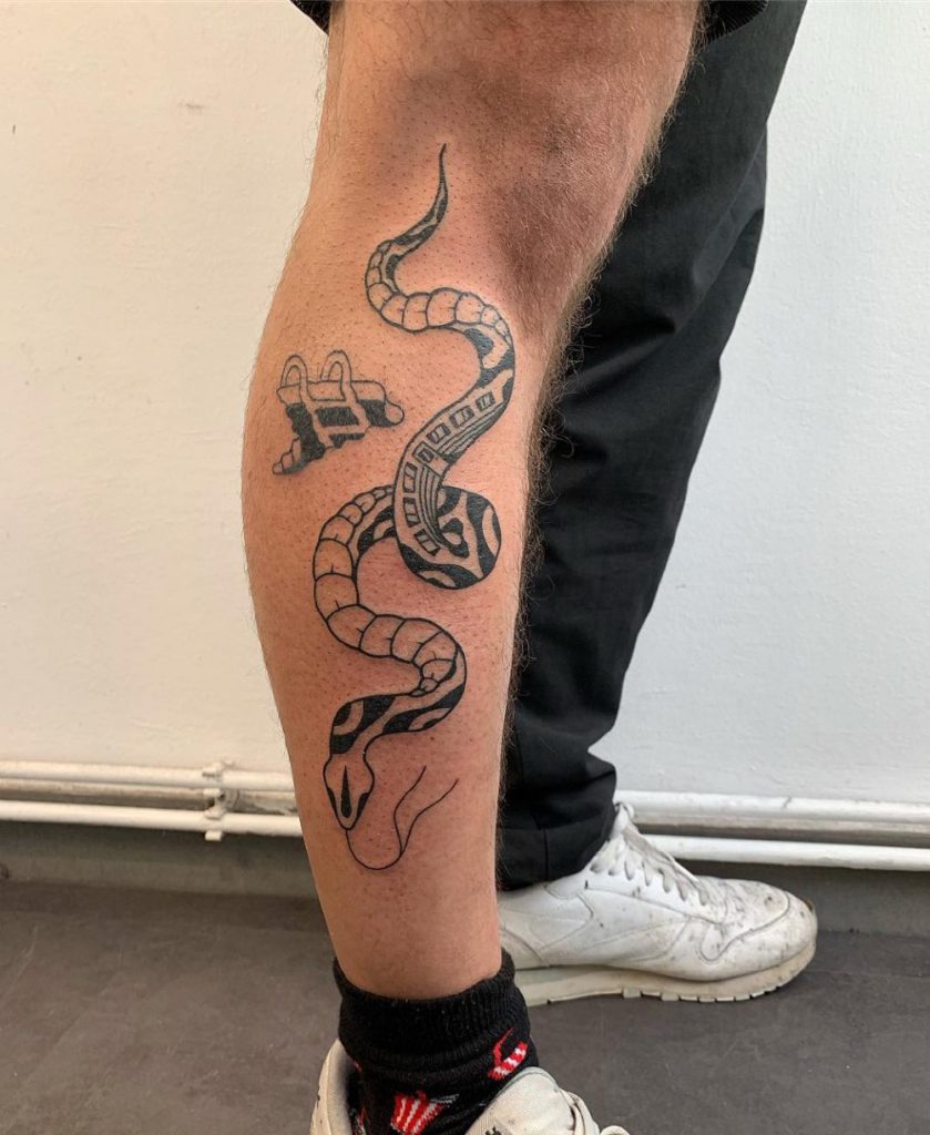 татуировка змеи