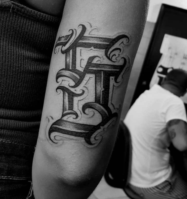 красивые буквы для татуировок